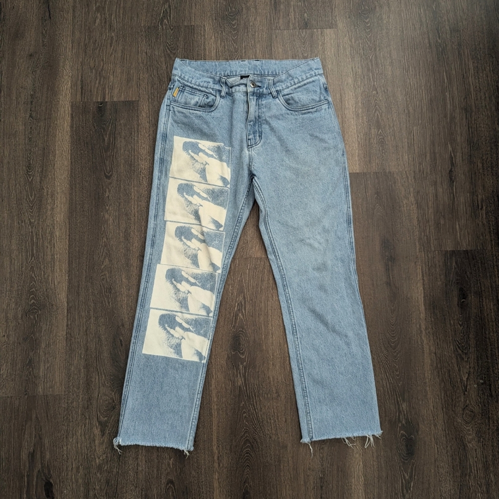 Pleasures 'Swallow' Graphic Mid Rise Straight Crop Denim Raw Hem Jeans - Picture 1 of 9